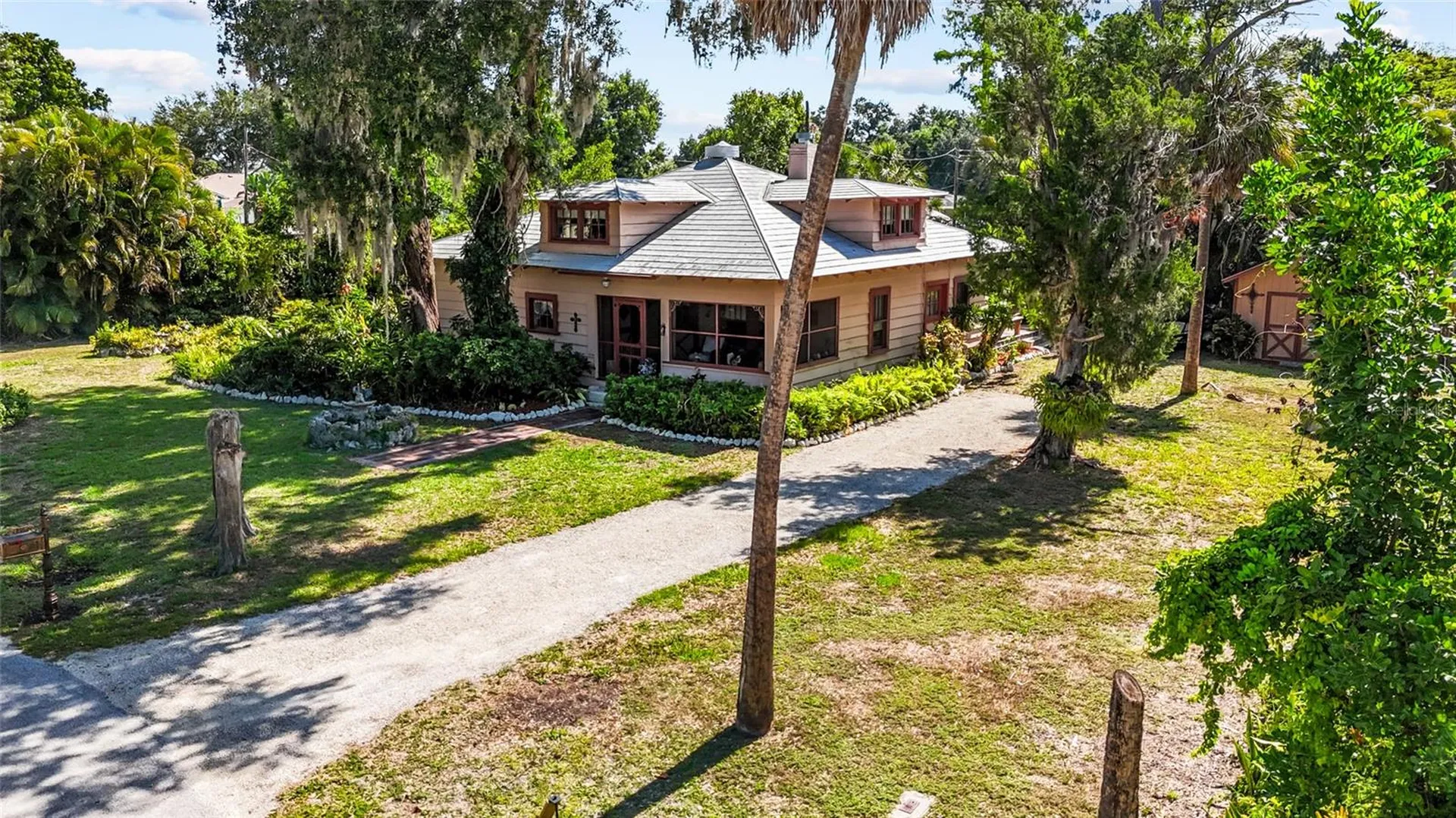 117 Tucker Avenue Sarasota FL 34232