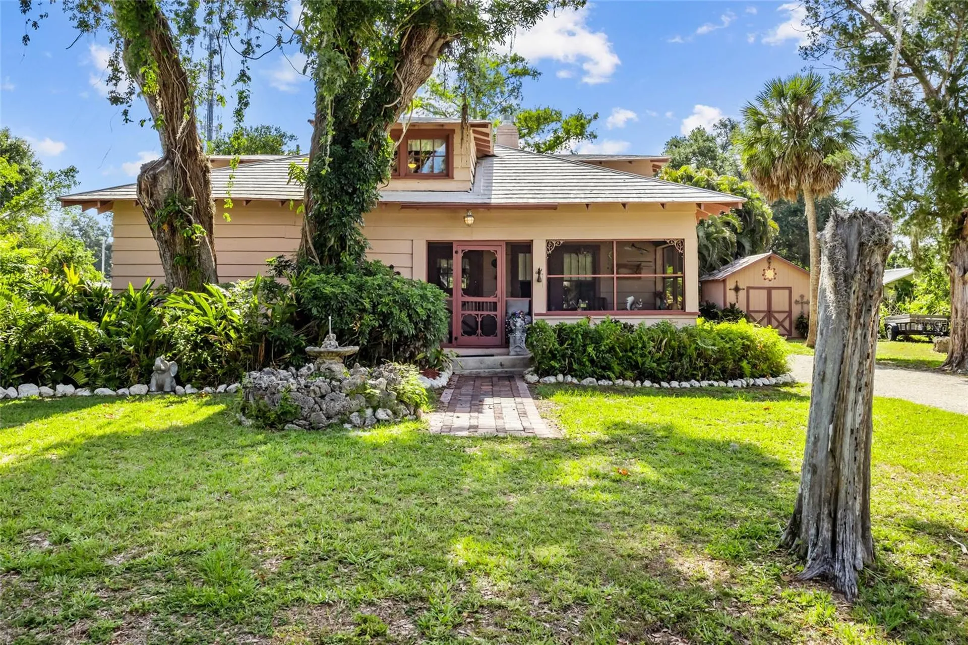 117 Tucker Avenue Sarasota FL 34232
