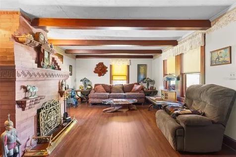117 Tucker Avenue Sarasota FL 34232
