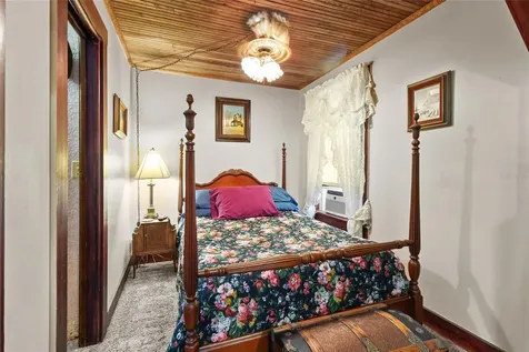 117 Tucker Avenue Sarasota FL 34232