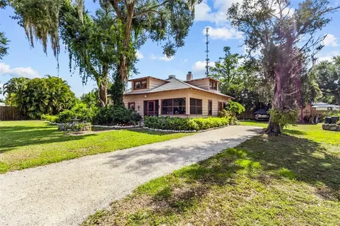 117 Tucker Avenue Sarasota FL 34232