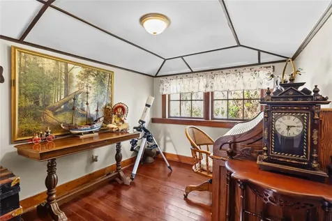 117 Tucker Avenue Sarasota FL 34232
