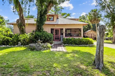 117 Tucker Avenue Sarasota FL 34232