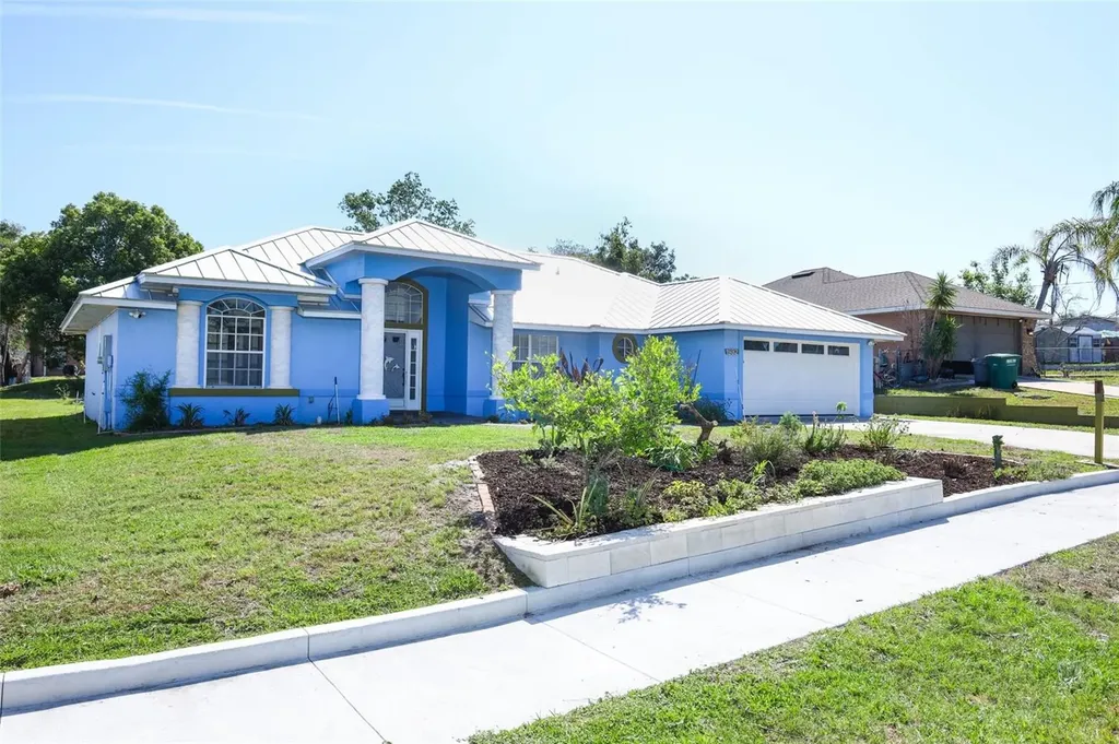 1932 Monterey Drive Deltona FL 32738