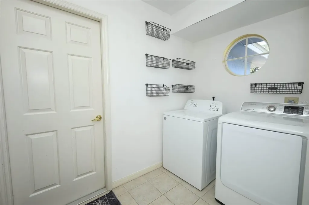 1932 Monterey Drive Deltona FL 32738