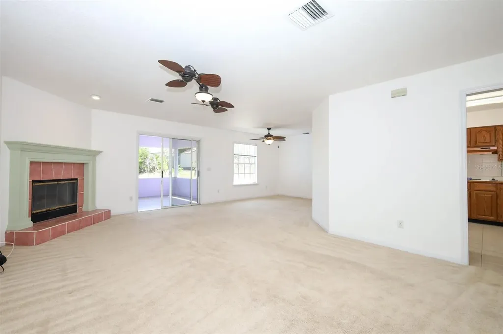 1932 Monterey Drive Deltona FL 32738