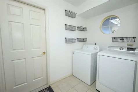 1932 Monterey Drive Deltona FL 32738