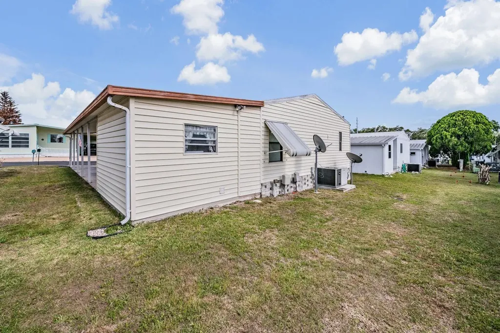 7047 El Matador Street Zephyrhills FL 33541