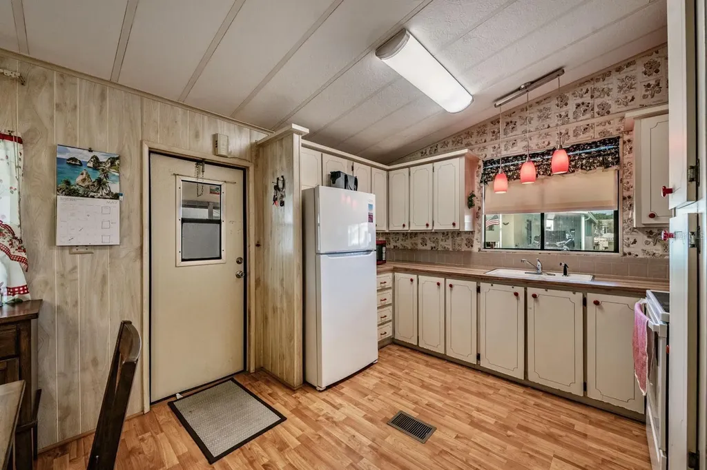 7047 El Matador Street Zephyrhills FL 33541