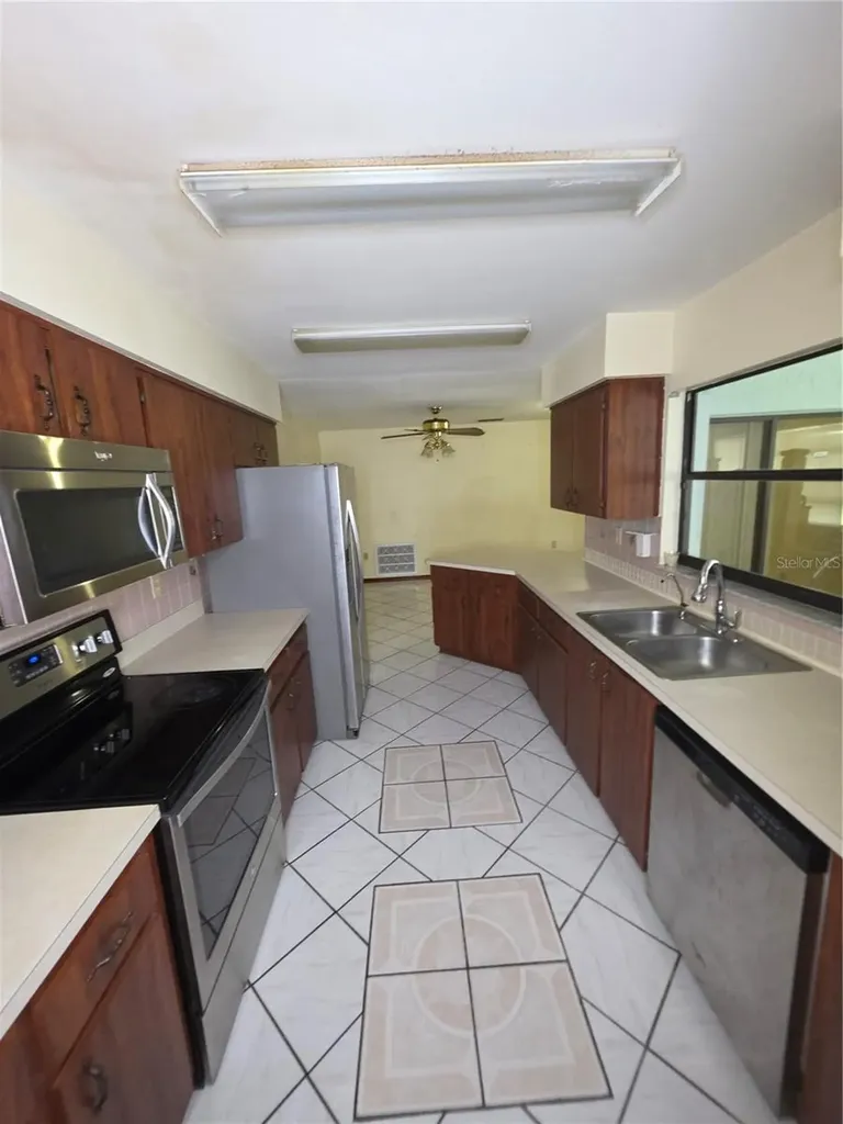 664 Milan Drive Kissimmee FL 34758