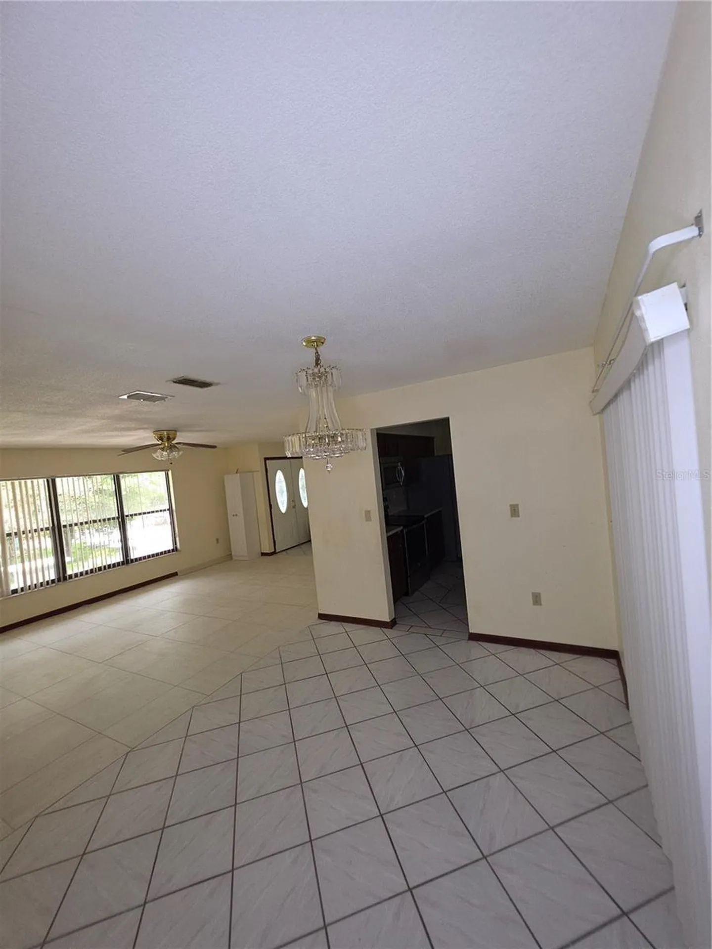 664 Milan Drive Kissimmee FL 34758