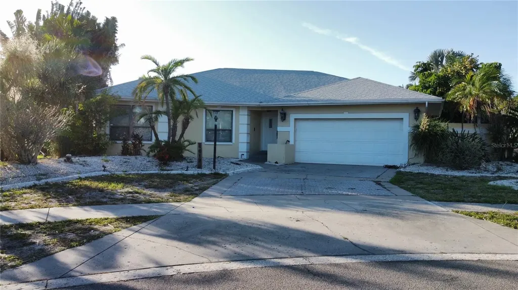 6612 Blackfin Way Apollo Beach FL 33572