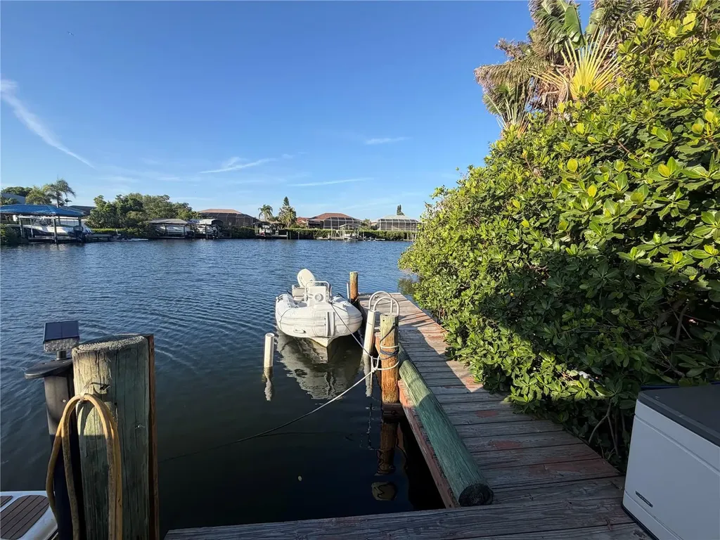 6612 Blackfin Way Apollo Beach FL 33572