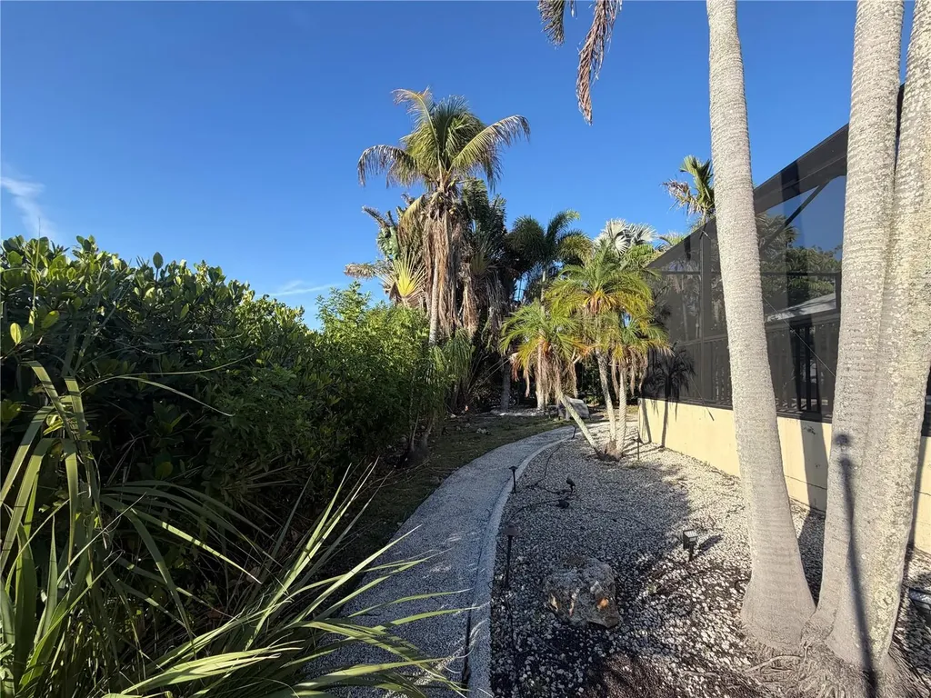 6612 Blackfin Way Apollo Beach FL 33572