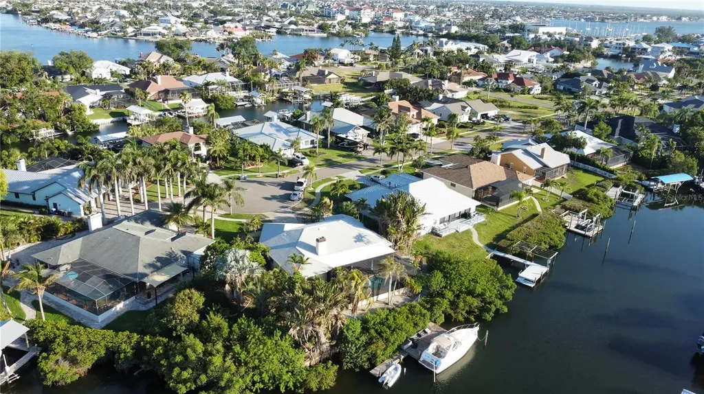 6612 Blackfin Way Apollo Beach FL 33572