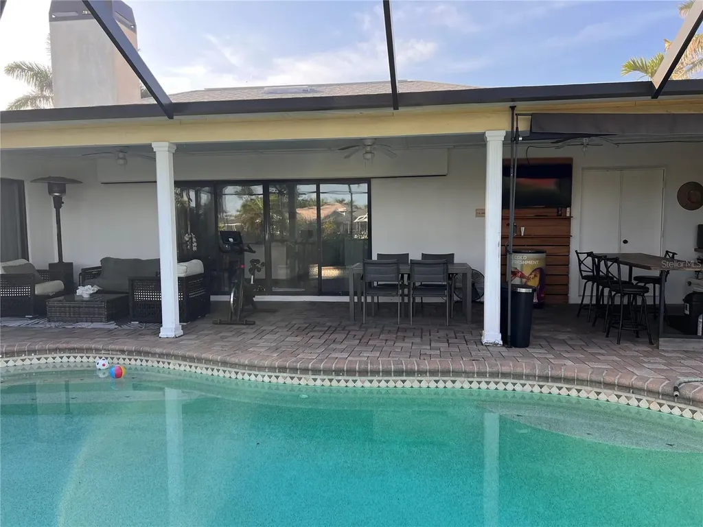 6612 Blackfin Way Apollo Beach FL 33572