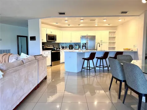 6612 Blackfin Way Apollo Beach FL 33572