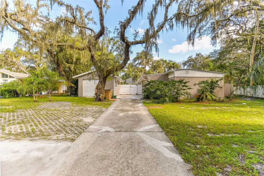 414 Joyce Avenue Temple Terrace FL 33617