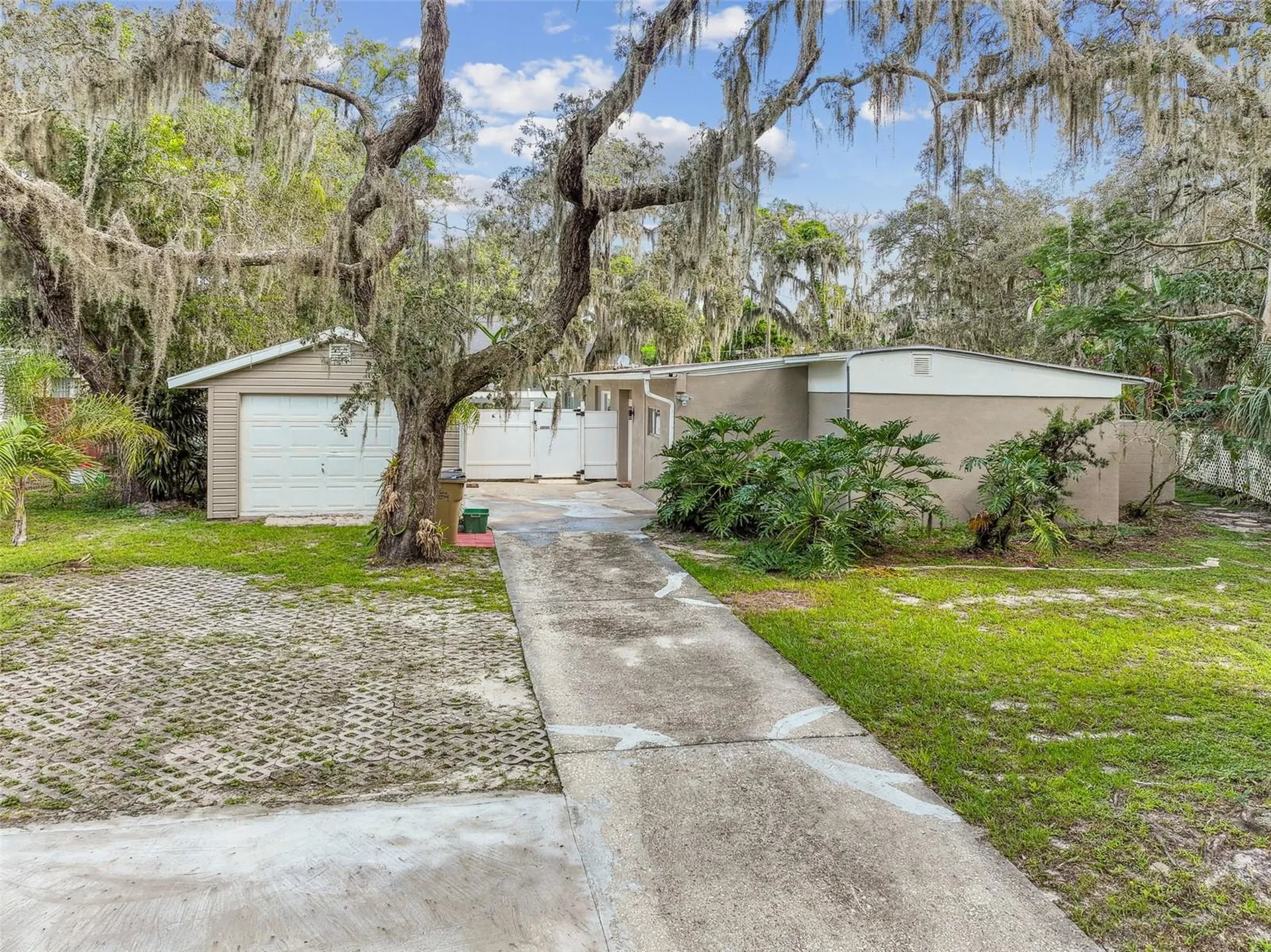 414 Joyce Avenue Temple Terrace FL 33617