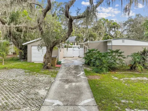 414 Joyce Avenue Temple Terrace FL 33617