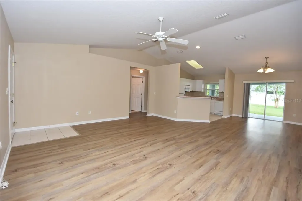 32 Slumber Path Palm Coast FL 32164
