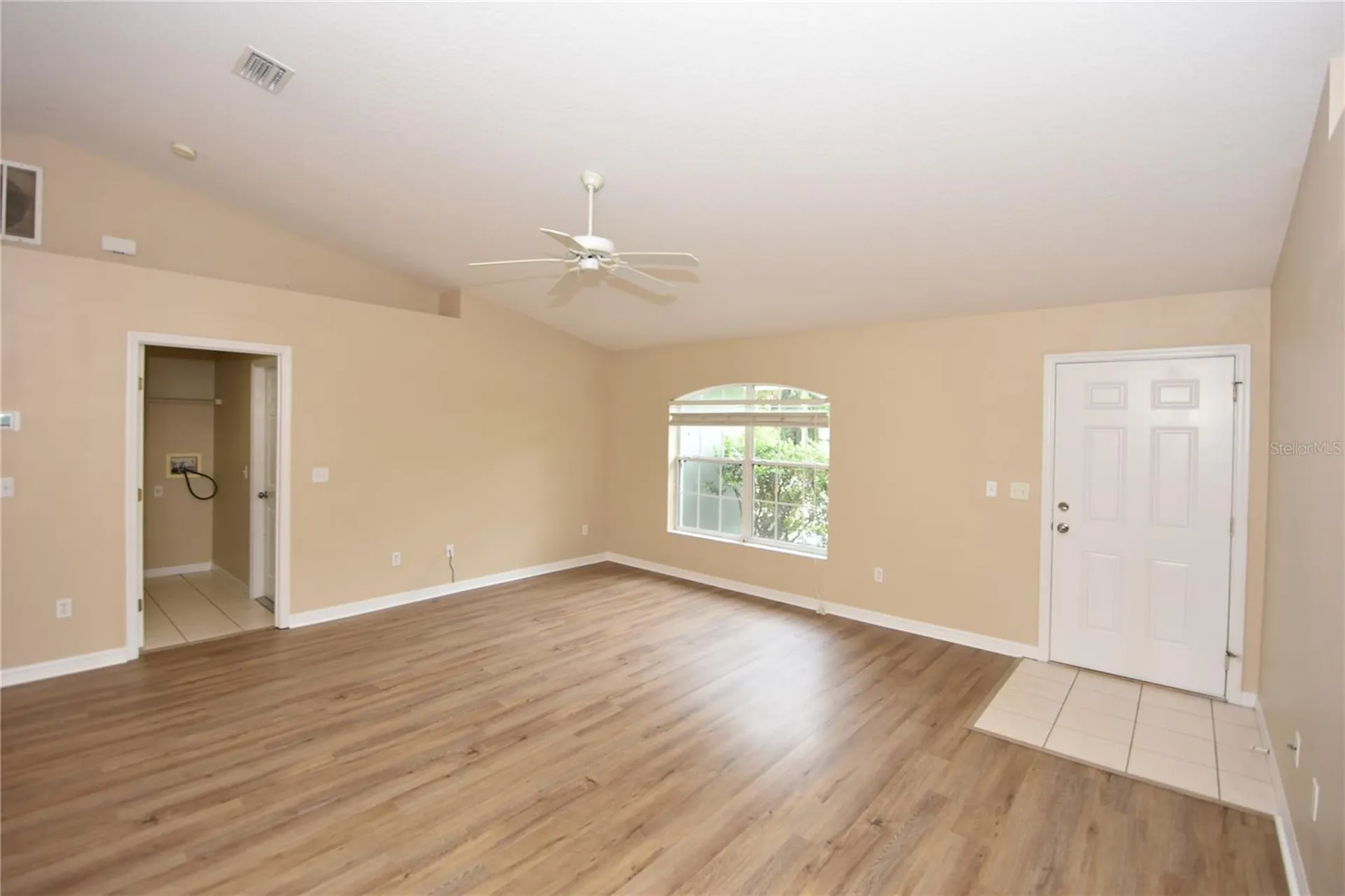 32 Slumber Path Palm Coast FL 32164