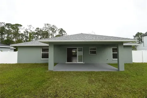 32 Slumber Path Palm Coast FL 32164