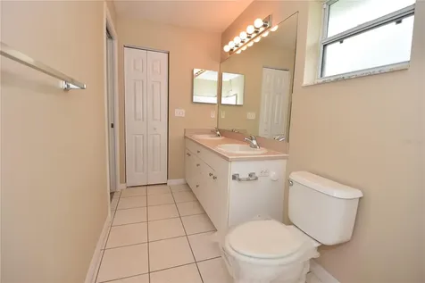 32 Slumber Path Palm Coast FL 32164