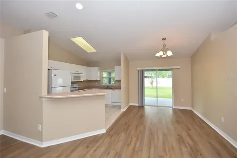 32 Slumber Path Palm Coast FL 32164
