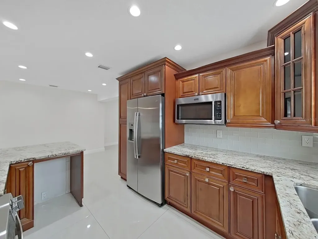 4726 Eldorado Drive Tampa FL 33615