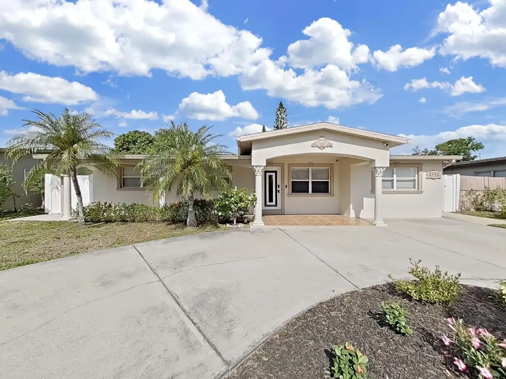 4726 Eldorado Drive Tampa FL 33615