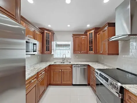 4726 Eldorado Drive Tampa FL 33615