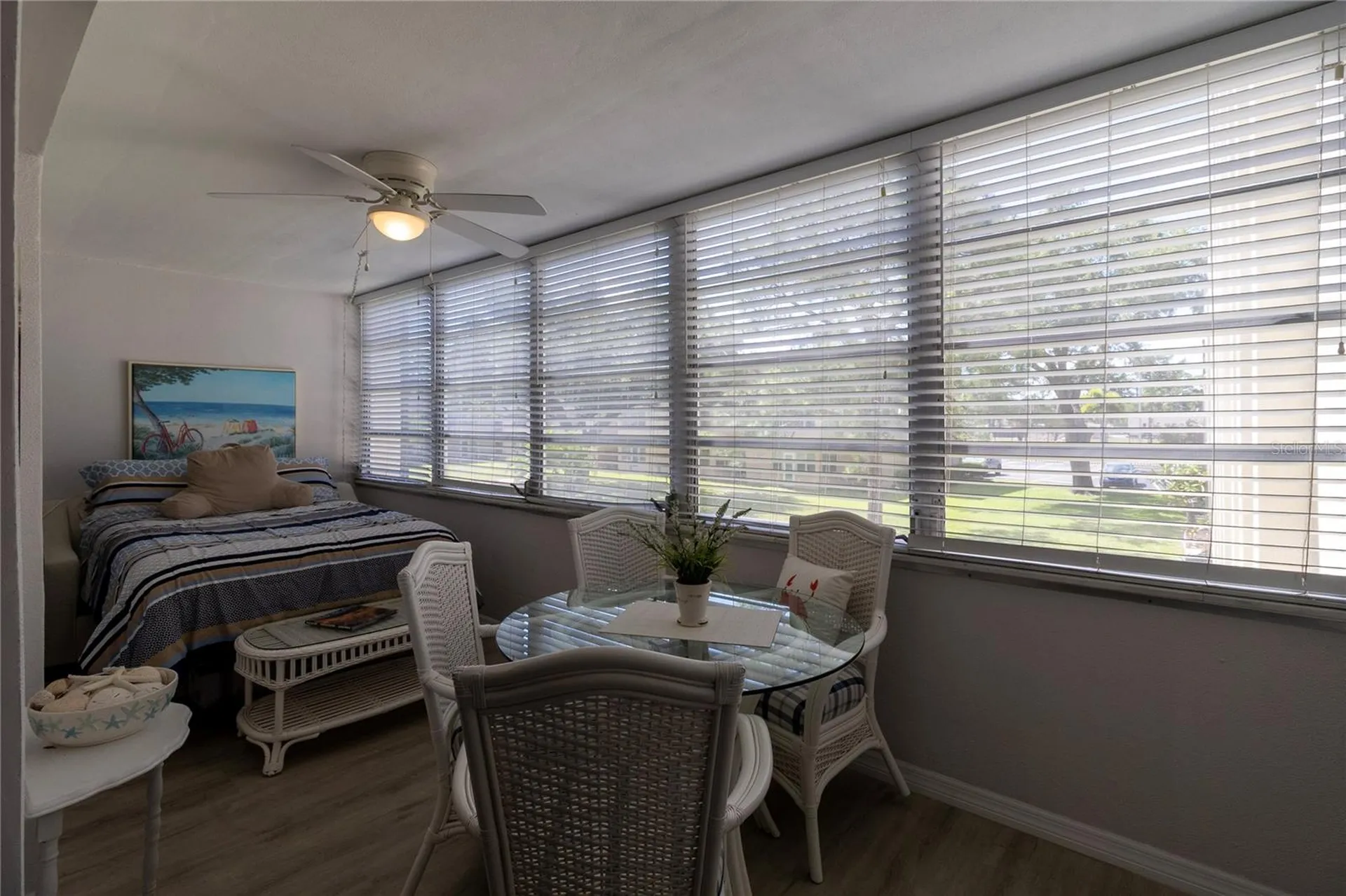 9940 47th Avenue N St Petersburg FL 33708