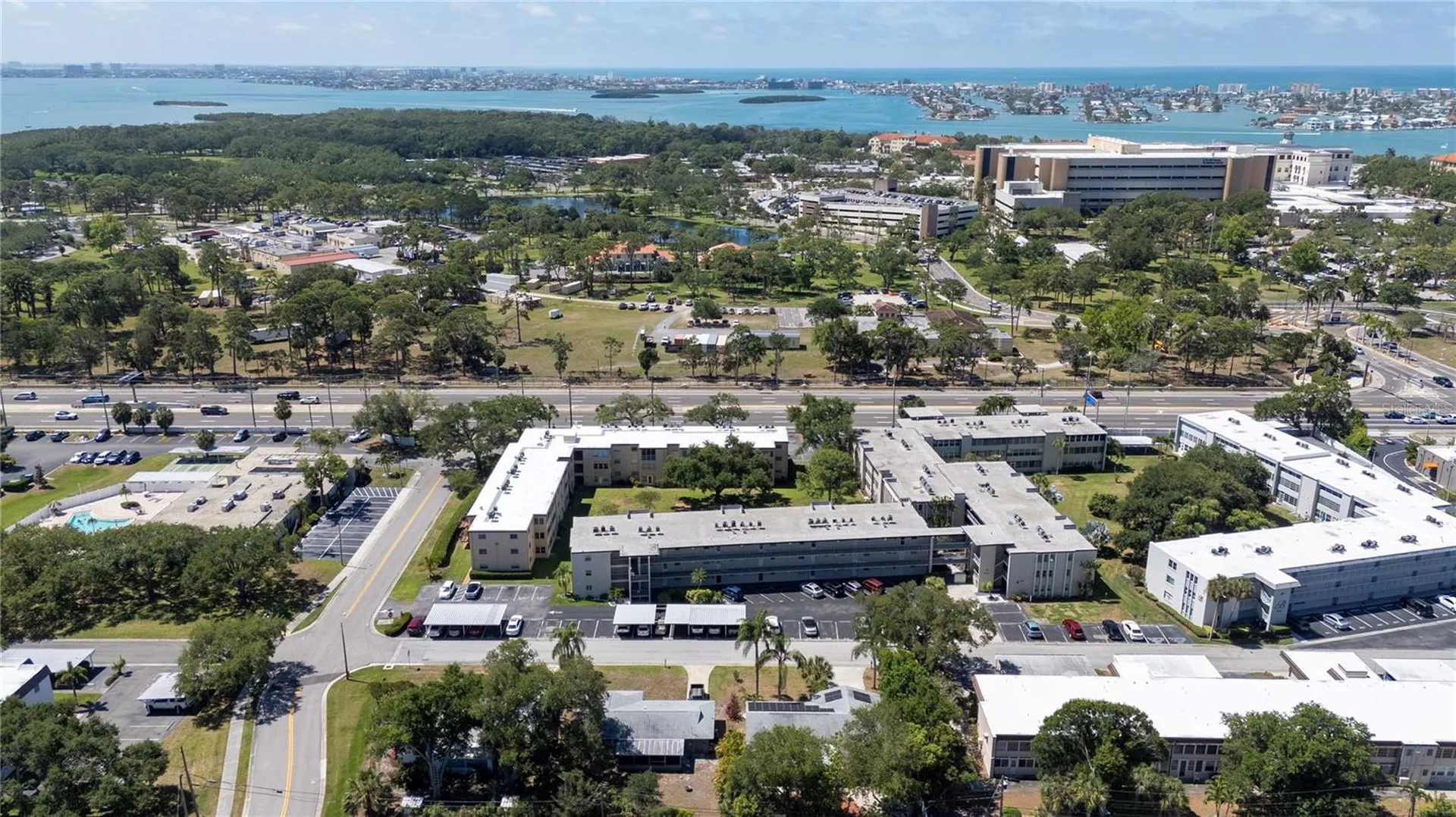9940 47th Avenue N St Petersburg FL 33708