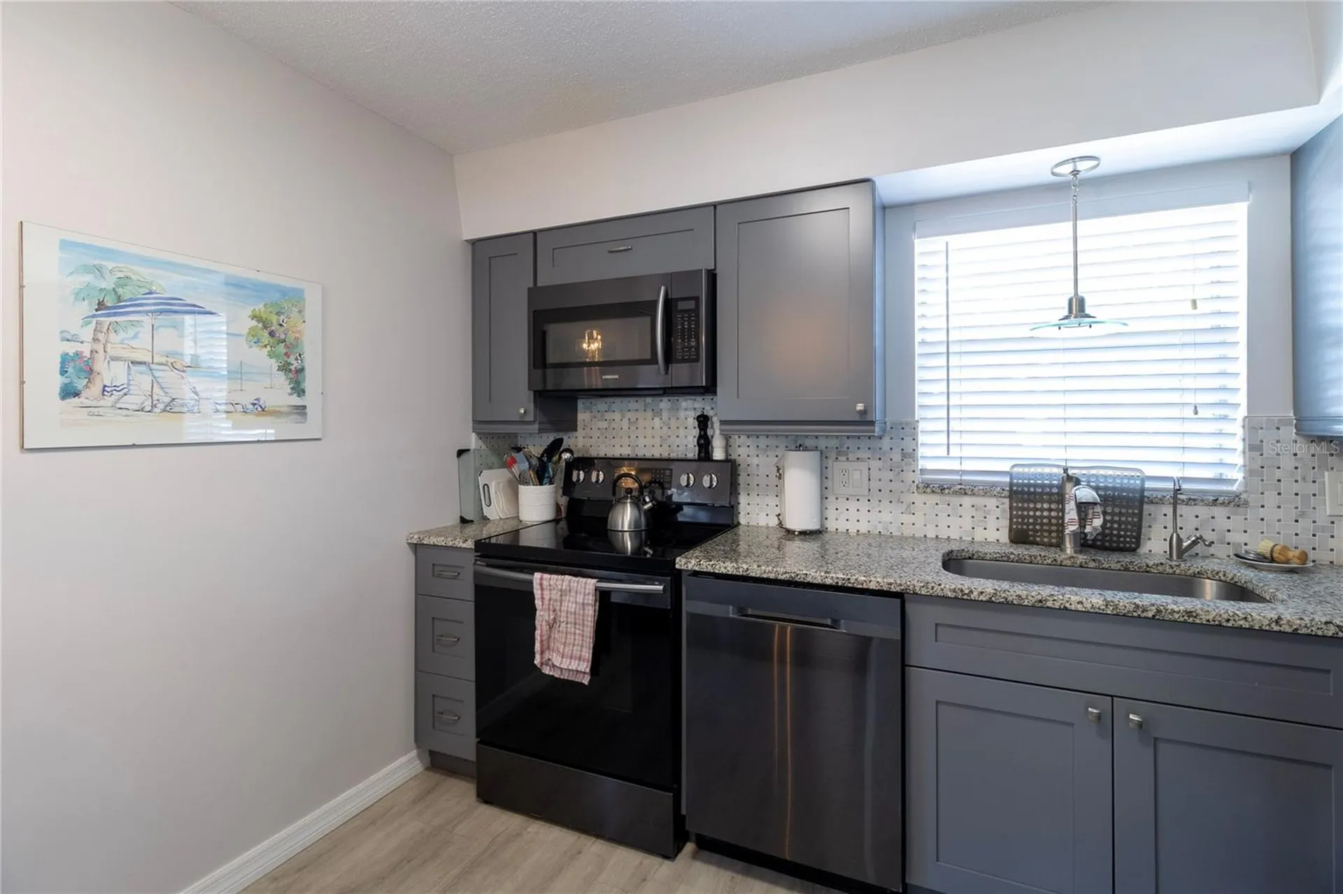 9940 47th Avenue N St Petersburg FL 33708
