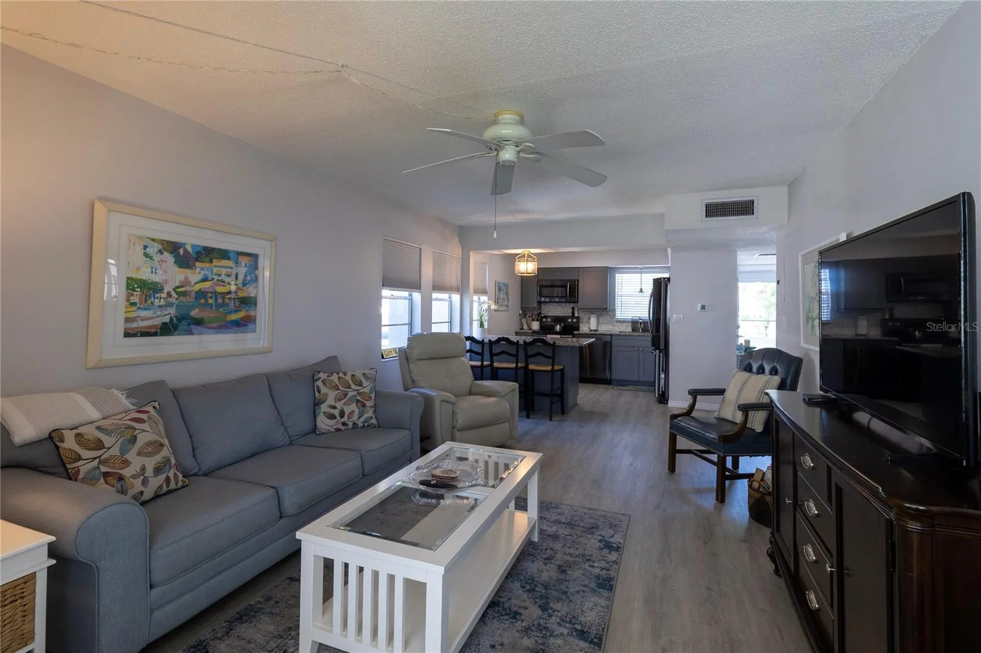 9940 47th Avenue N St Petersburg FL 33708