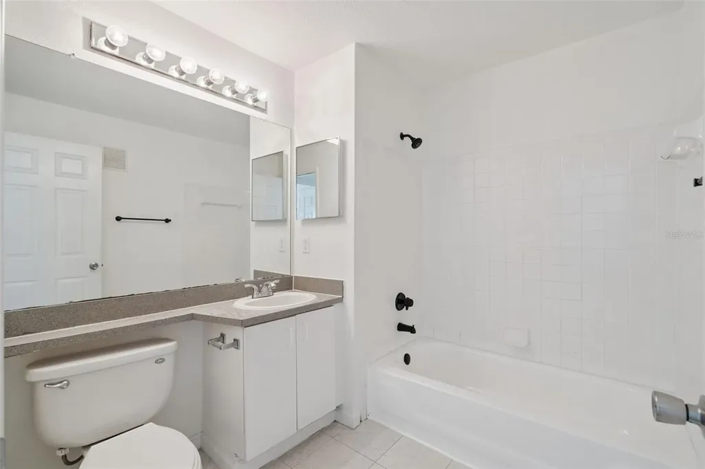 8813 Latrec Avenue Orlando FL 32819