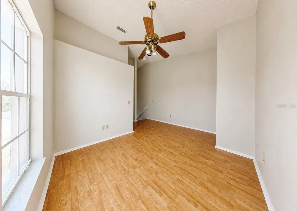 2316 Fletchers Point Circle Tampa FL 33613