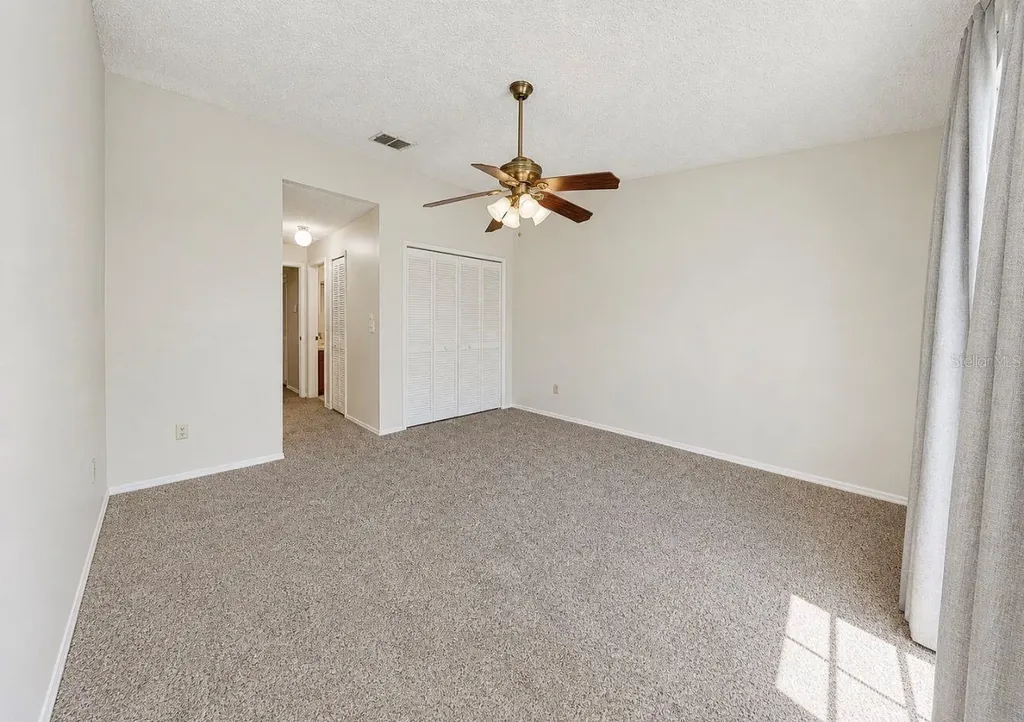 2316 Fletchers Point Circle Tampa FL 33613