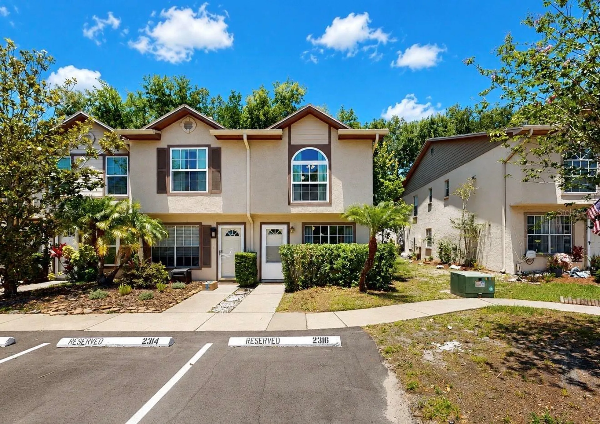 2316 Fletchers Point Circle Tampa FL 33613