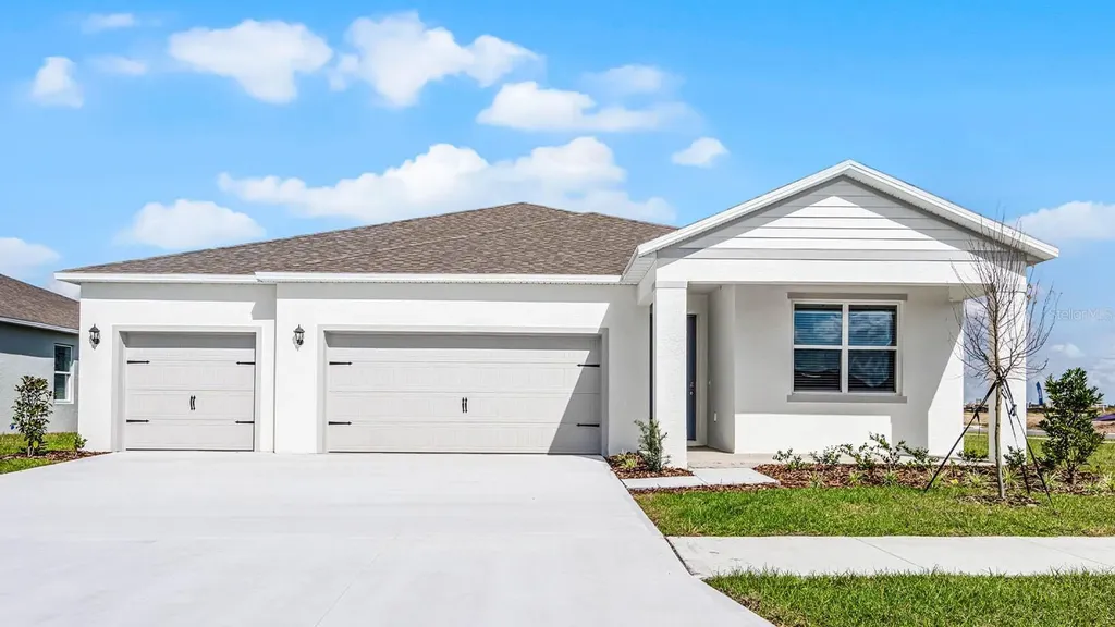 1757 Hummingbird Road Winter Haven FL 33884