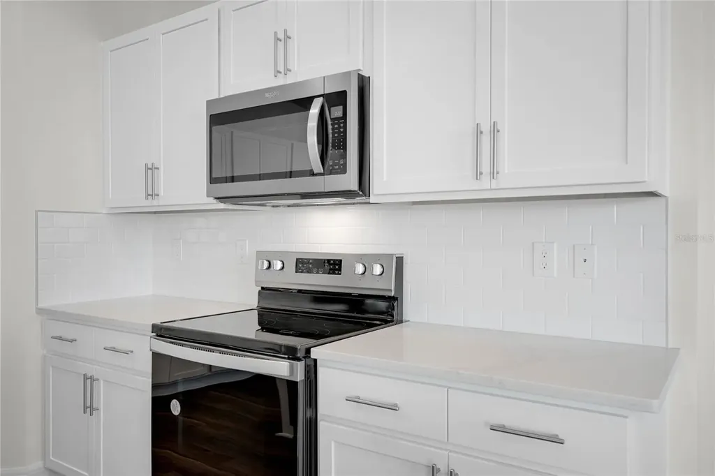 1757 Hummingbird Road Winter Haven FL 33884