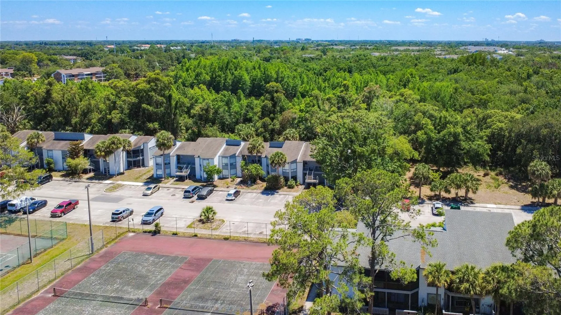 2636 Lemon Tree Lane Orlando FL 32839