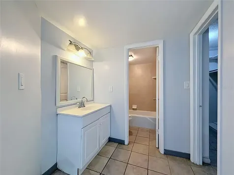 2636 Lemon Tree Lane Orlando FL 32839
