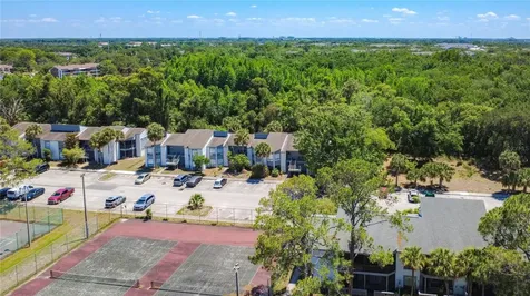 2636 Lemon Tree Lane Orlando FL 32839