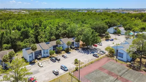 2636 Lemon Tree Lane Orlando FL 32839