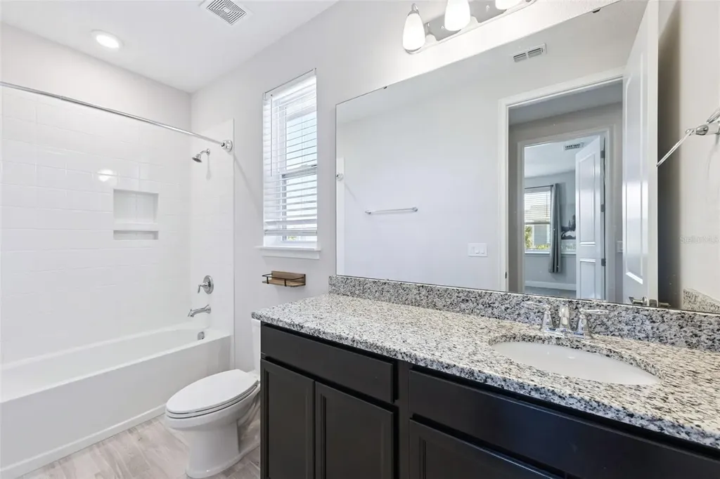8466 Feringa Alley Orlando FL 32827