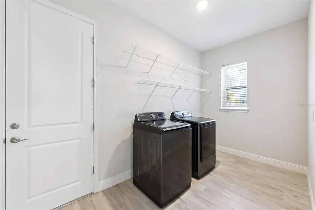 8466 Feringa Alley Orlando FL 32827