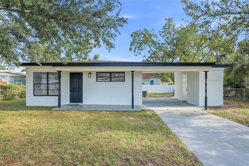3005 W Saint Conrad Street Tampa FL 33607