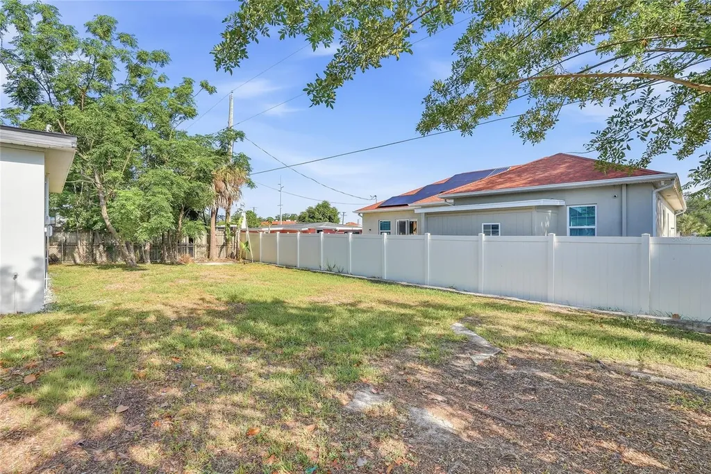 3005 W Saint Conrad Street Tampa FL 33607